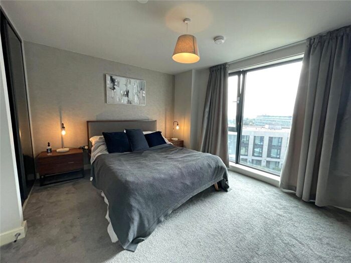 2 Bedroom Apartment To Rent In St Martins Place, Broad Street, Birmingham, West Midlands, B15