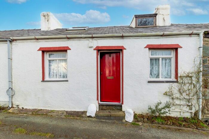 2 Bedroom Terraced House For Sale In Tan Y Foel, Carneddi, Bethesda, Gwynedd, LL57