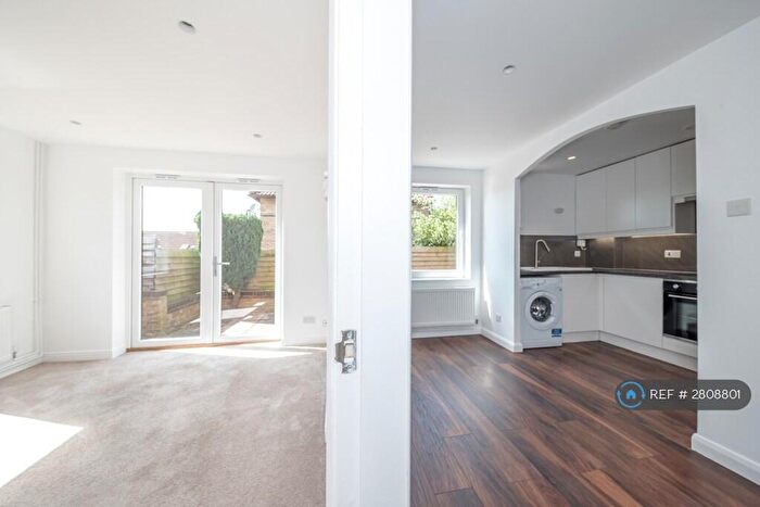 2 Bedroom Semi Detached House To Rent In Engaine Drive, Shenley Church End, Milton Keynes, MK5