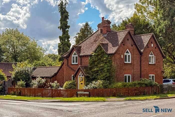2 Bedroom Semi-detached House For Sale In Letchworth Lane, Letchworth Garden City, SG6