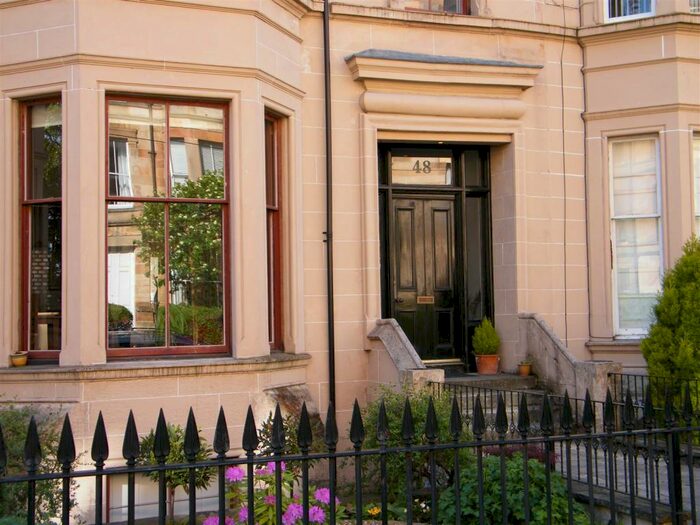 2 Bedroom Flat To Rent In Cecil Street, Hillhead, G12