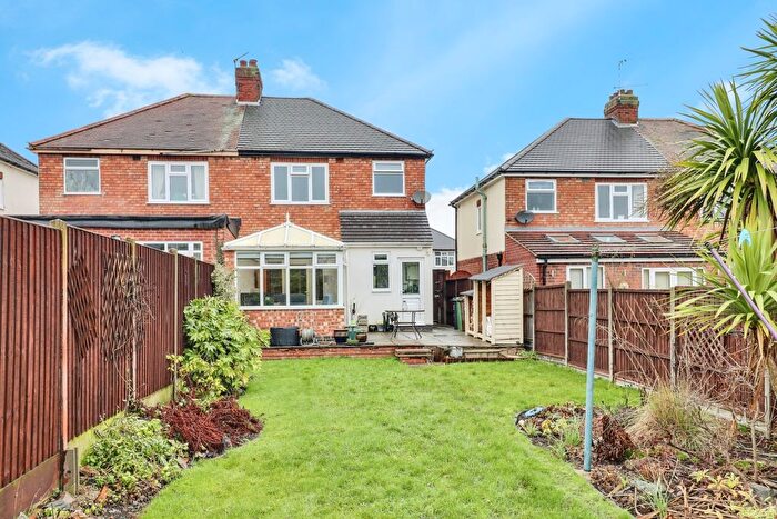 3 Bedroom Semi-Detached House For Sale In Parklands Drive, Loughborough, Leicestershire, LE11