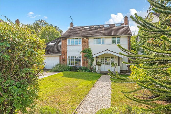 5 Bedroom Detached House For Sale In Hill Rise, Esher, KT10