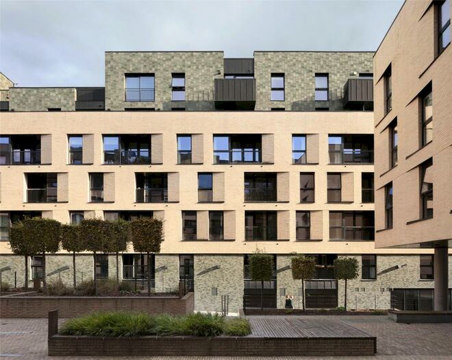 1 Bedroom Apartment To Rent In Copland Court, Burgess Springs, Chelmsford, CM1