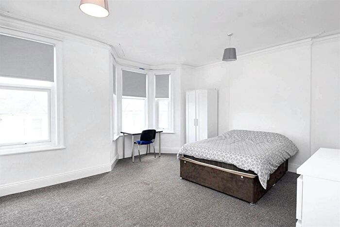 4 Bedroom House To Rent In Ashford Road, Plymouth, PL4