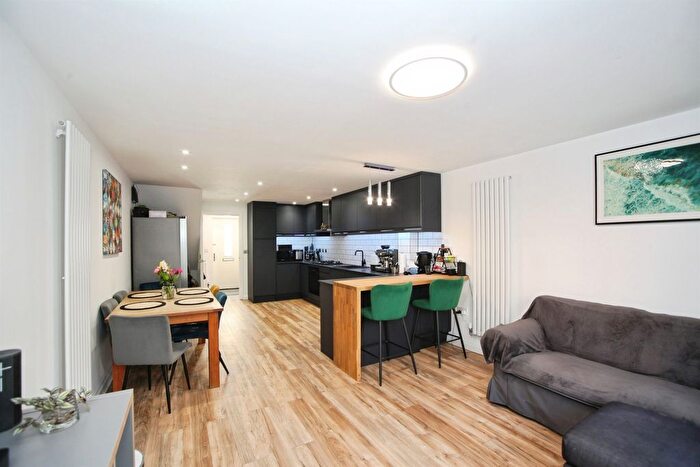 4 Bedroom Semi-detached House For Sale In Burford Gardens, Cardiff, CF11