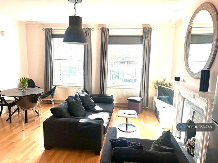 2 Bedroom Flat To Rent In West Hampstead, London, NW6