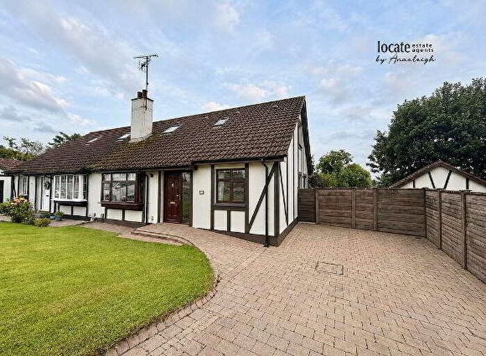4 Bedroom Semi-Detached Chalet Bungalows For Sale In Templegrove, Derry, BT48