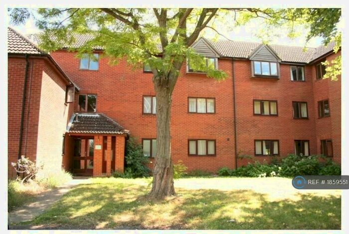 Studio To Rent In Corrie Road, Cambridge, CB1