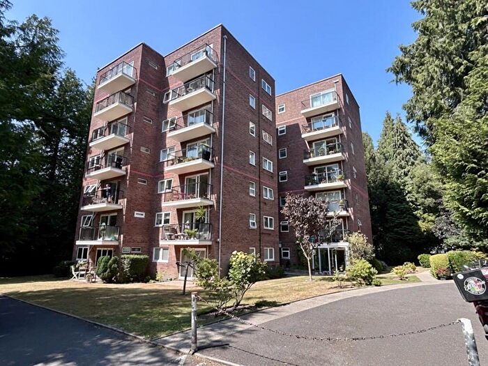 2 Bedroom Apartment For Sale In Burton Road, Branksome Park, BH13