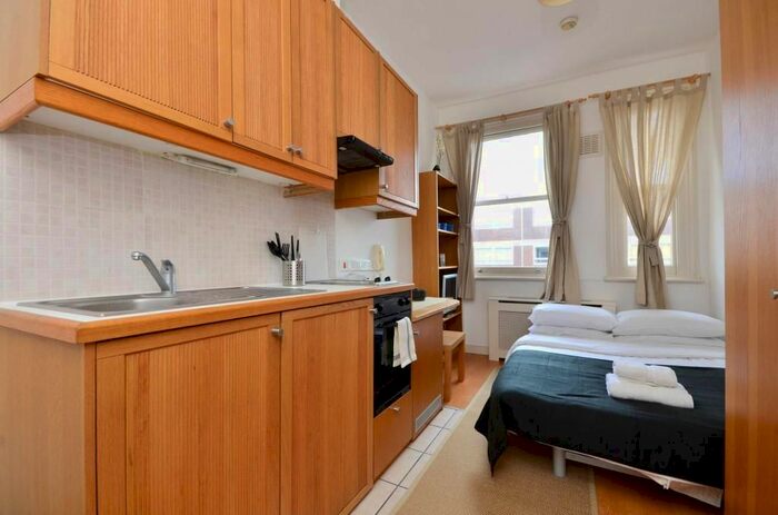 Studio To Rent In Fairholme Road, West Kensington, London, W14