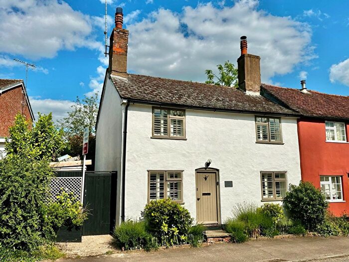 3 Bedroom Semi-Detached House For Sale In High Street, Barkway, Royston, SG8