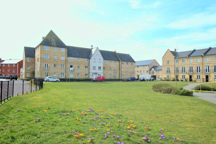 2 Bedroom Flat To Rent In Mortimer Gardens, Colchester CO4