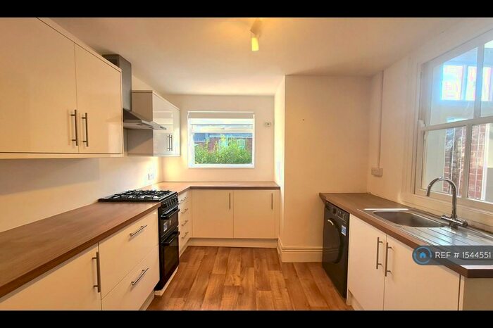 3 Bedroom Terraced House To Rent In Monkswell Road, Exeter, EX4
