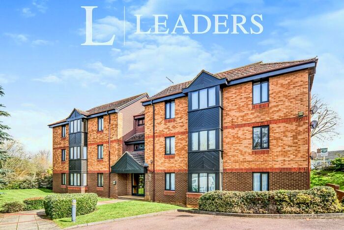 1 Bedroom Flat To Rent In Burgoyne Court, Willow Road, SG19