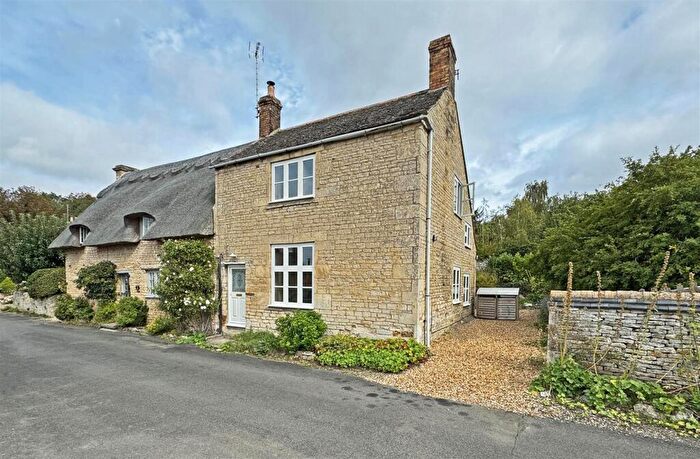2 Bedroom Cottage For Sale In Tickencote, Nr Stamford, PE9
