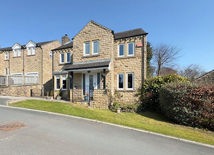 4 Bedroom Detached House For Sale In Cupstone Close, East Morton, Keighley, BD20