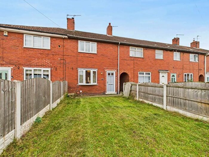 3 Bedroom Terraced House For Sale In Smeaton Road, Upton, Pontefract, WF9
