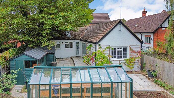 2 Bedroom Detached Bungalow For Sale In Rothsay Place, Bedford, MK40