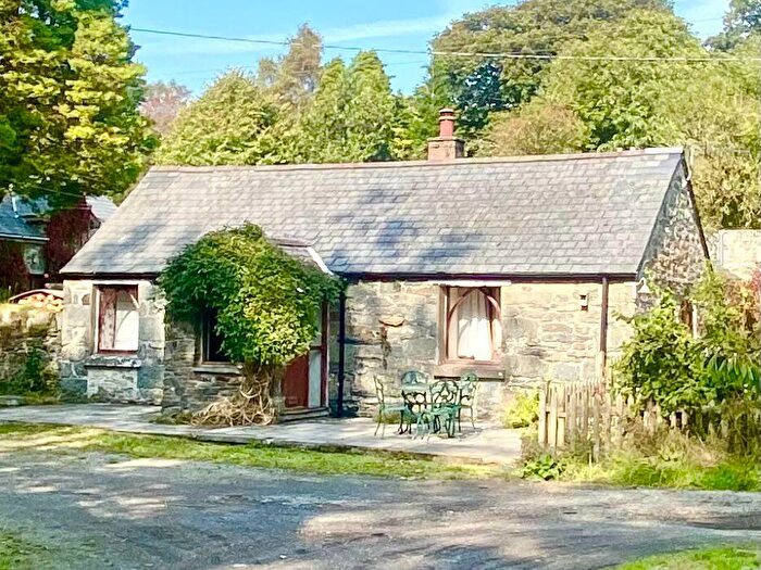 4 Bedroom House For Sale In Llanrhychwyn, Trefriw, LL27