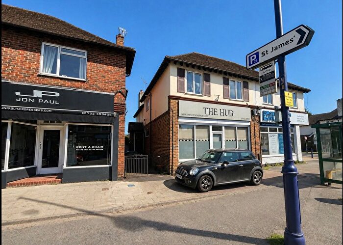 2 Bedroom Maisonette To Rent In St Johns Hill, Sevenoaks, Kent, TN13