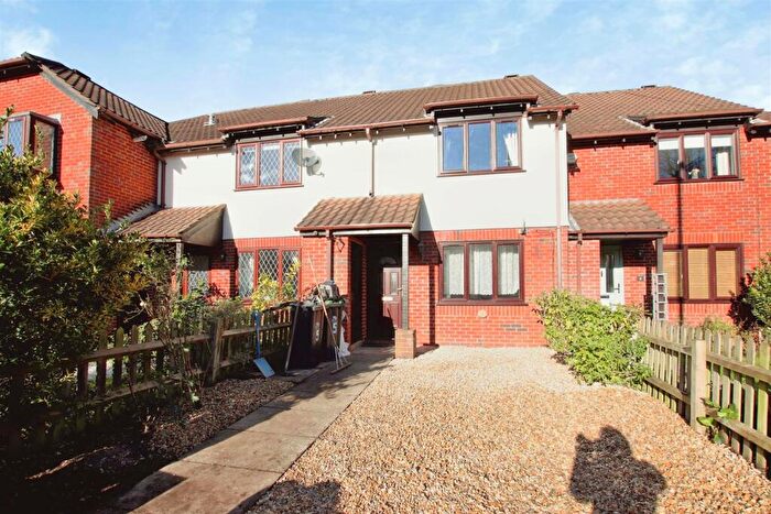 2 Bedroom Terraced House To Rent In Leigh Road, Wimborne, BH21