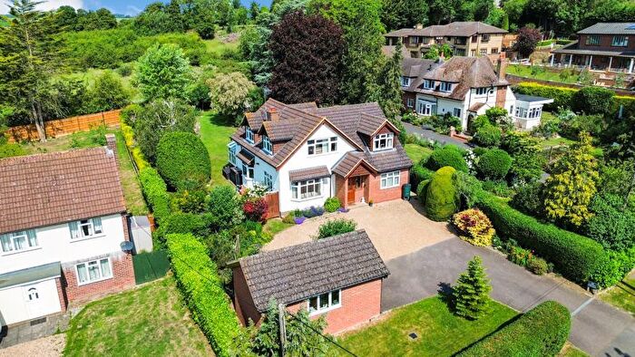 4 Bedroom Detached House For Sale In Cleat Hill, Ravensden, MK41