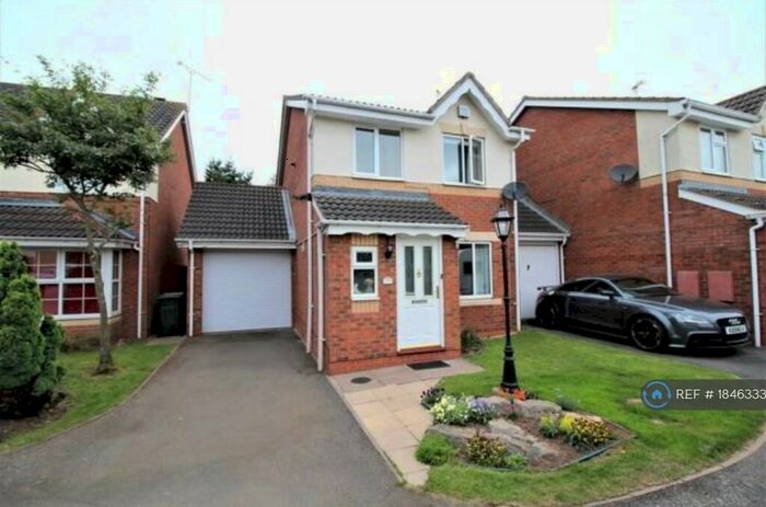 3 Bedroom Detached House To Rent In Crown Green, Coventry, CV6