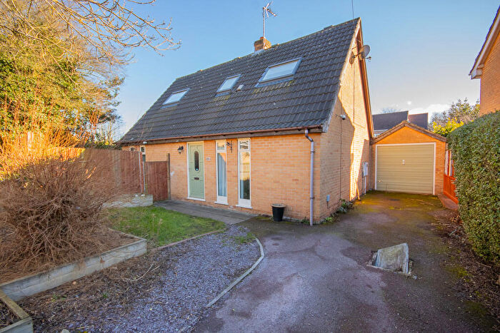 2 Bedroom Detached Bungalow For Sale In Windsor Close, Borrowash, DE72