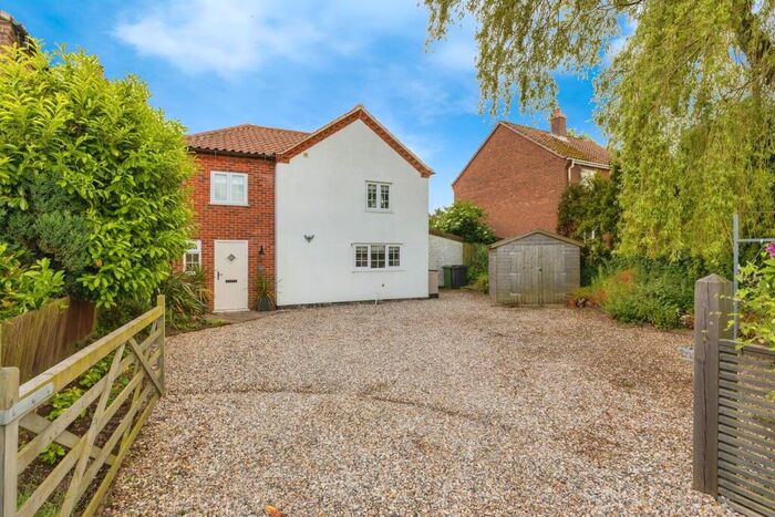 4 Bedroom Detached House For Sale In Church Lane, Stanfield, Dereham, NR20
