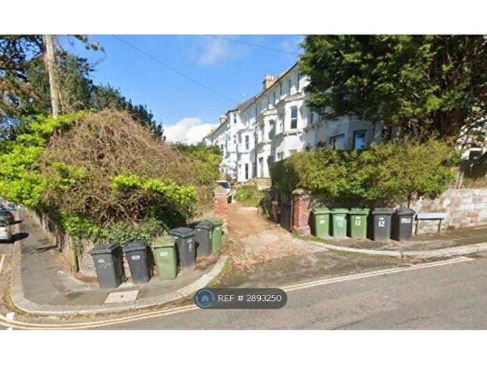 2 Bedroom Flat To Rent In Tillington Terrace, Hastings, TN35