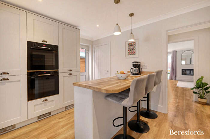 4 Bedroom Detached House For Sale In Broad Oaks Park, Colchester, CO4