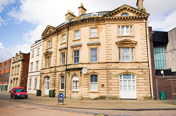 1 Bedroom Flat To Rent In The Black Swan, Commercial Road, City Centre, Gloucester, GL1