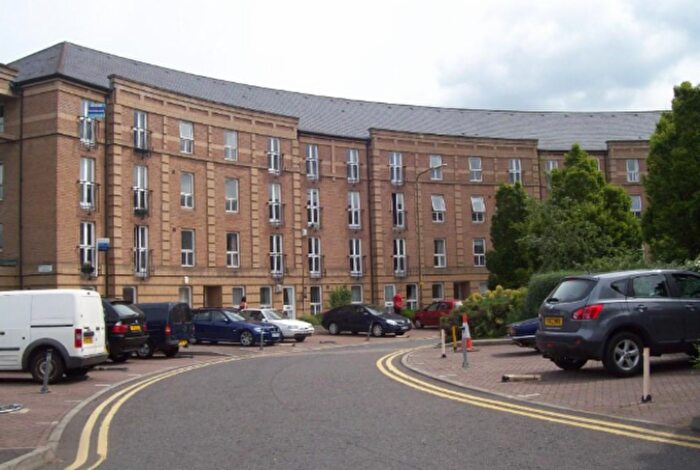 2 Bedroom Flat To Rent In , Morrison Circus, EH3