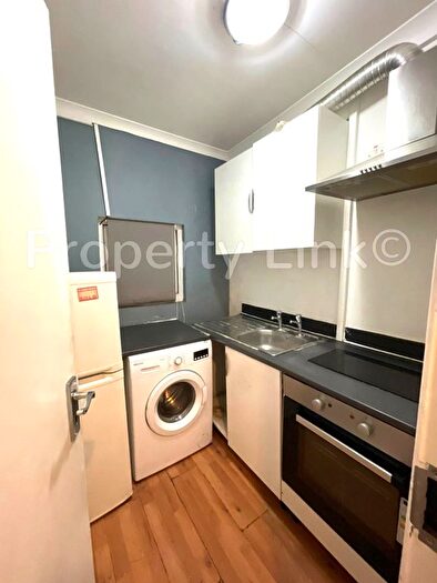 Studio To Rent In Barking Road, London, E6