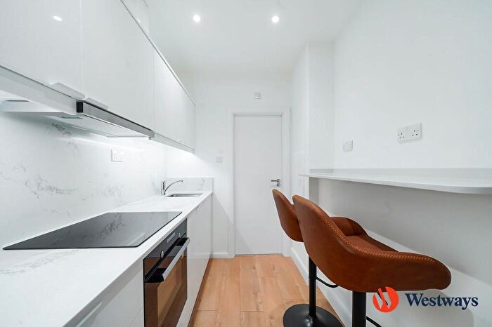 Flat To Rent In Circus Lodge, Circus Road, NW8