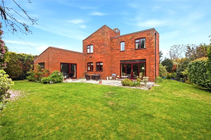 4 Bedroom Detached House For Sale In Moat End, Thorpe Bay, Essex, SS1