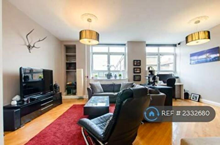 1 Bedroom Flat To Rent In City View House, London, E2