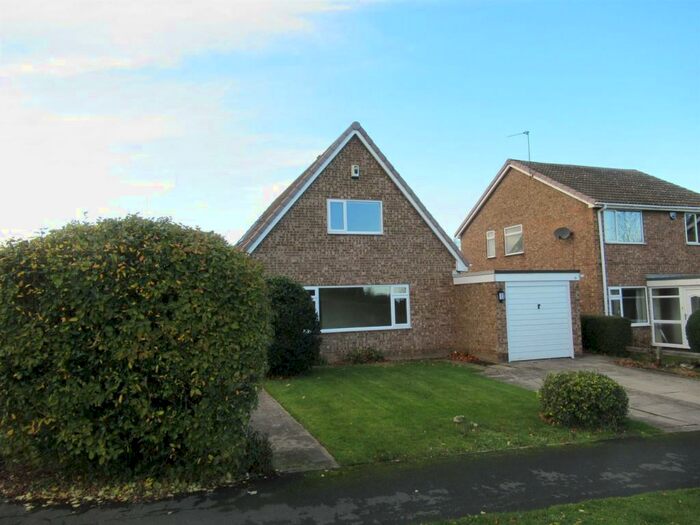 4 Bedroom Detached House To Rent In School Lane, South Milford, Leeds, LS25