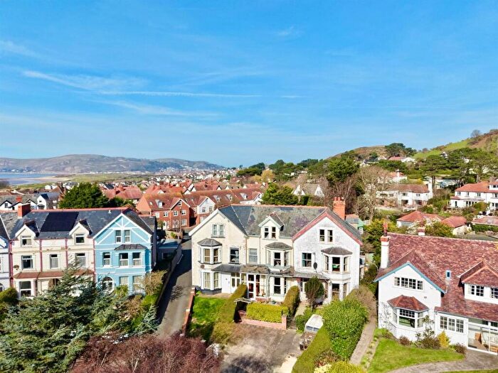6 Bedroom House For Sale In York Road, Conwy, LL31