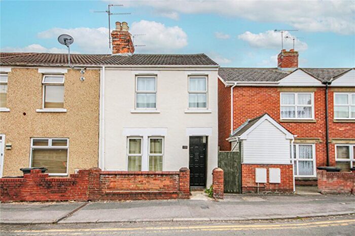 3 Bedroom End Of Terrace House To Rent In Summers Street, Rodbourne, Swindon, Wiltshire, SN2
