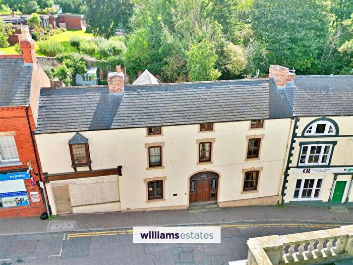 5 Bedroom Property For Sale In High Street, St. Asaph, LL17