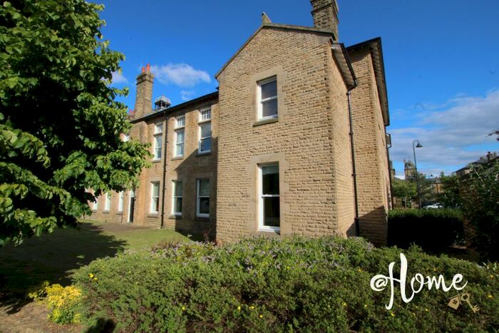 2 Bedroom Apartment To Rent In Buckden Court, Jackson Walk, Menston, Ilkley, LS29