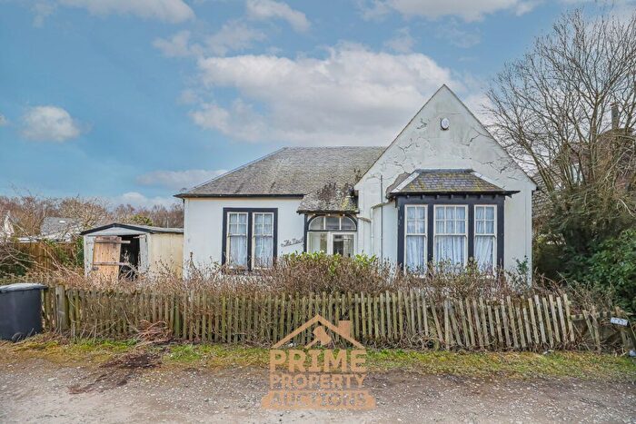 2 Bedroom Detached House For Sale In Neuk Avenue, Muirhead, G69