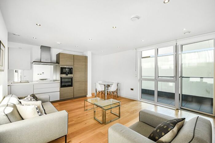 1 Bedroom Flat To Rent In Glenthorne Road, Hammersmith, London, W6