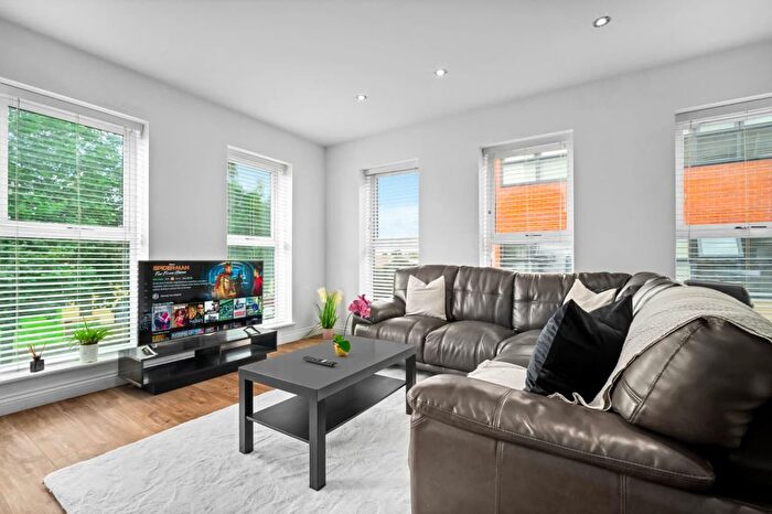 2 Bedroom Flat To Rent In Mint Drive, Birmingham, B18