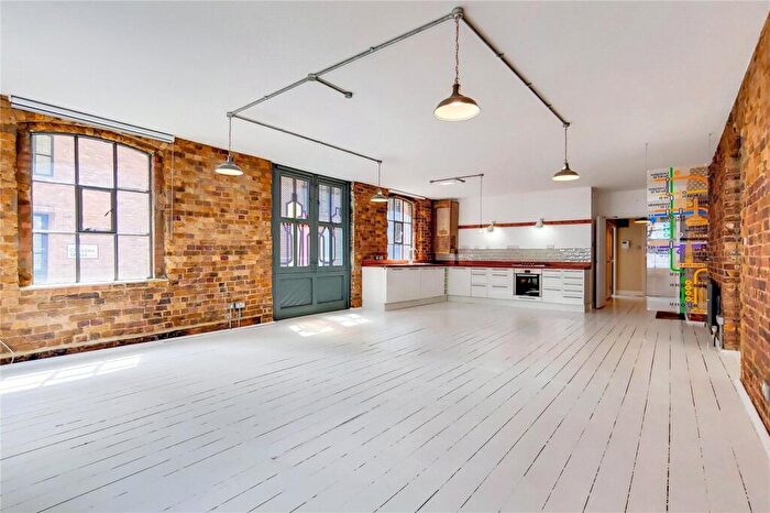 1 Bedroom Apartment To Rent In Curtain Road, Shoreditch, London, EC2A