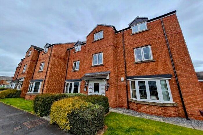 2 Bedroom Flat To Rent In St. James Court, Darlington, DL1