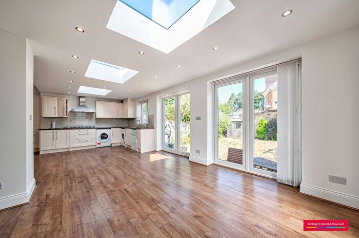 4 Bedroom Detached House To Rent In Britannia Road, London, N12