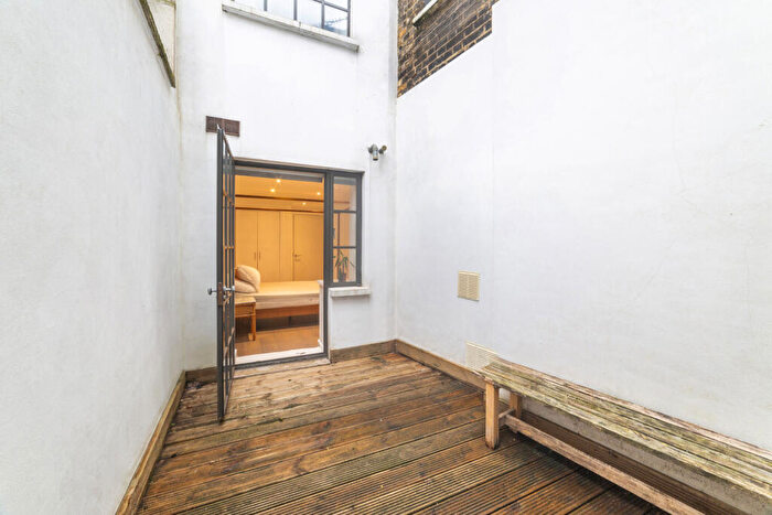 1 Bedroom Flat For Sale In Fortess Road, Kentish Town, NW5